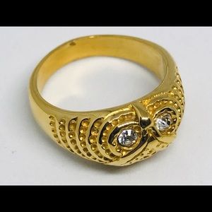 Owl shape gold ring